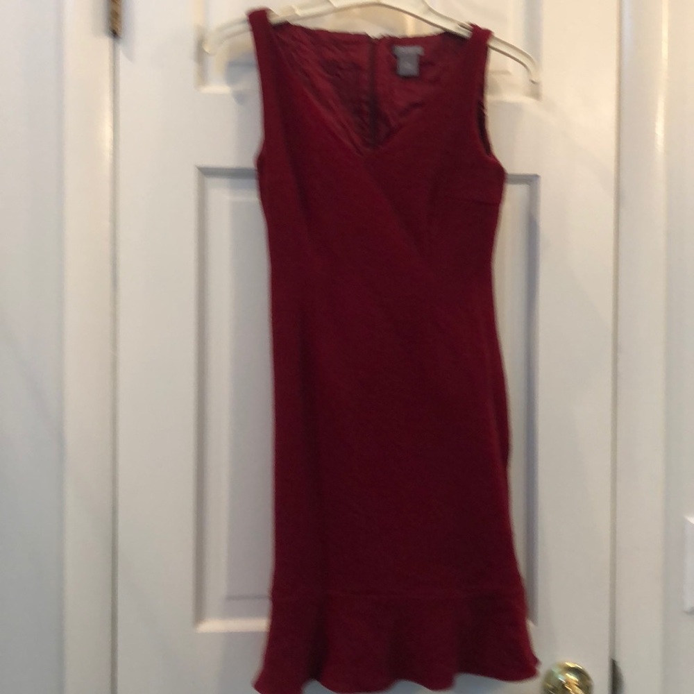 Ann Taylor size 0 petite cranberry zip back